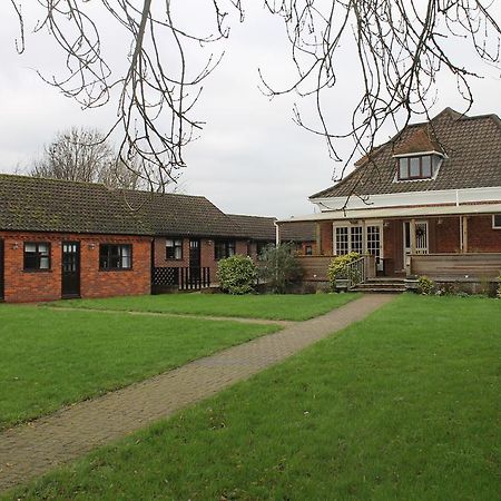 The Swan Motel, Gillingham Beccles Extérieur photo