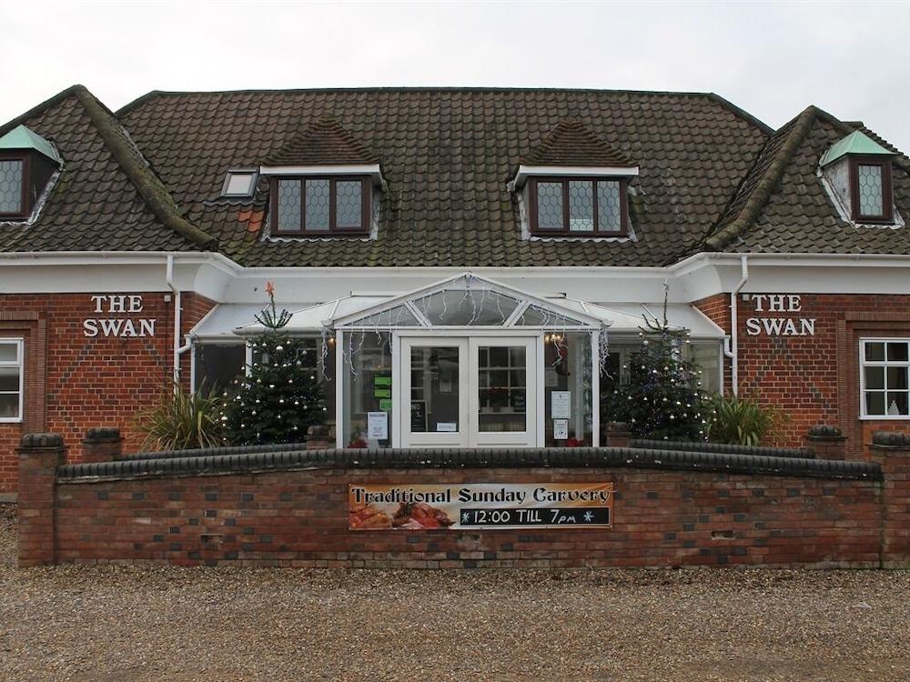 The Swan Motel, Gillingham Beccles Extérieur photo