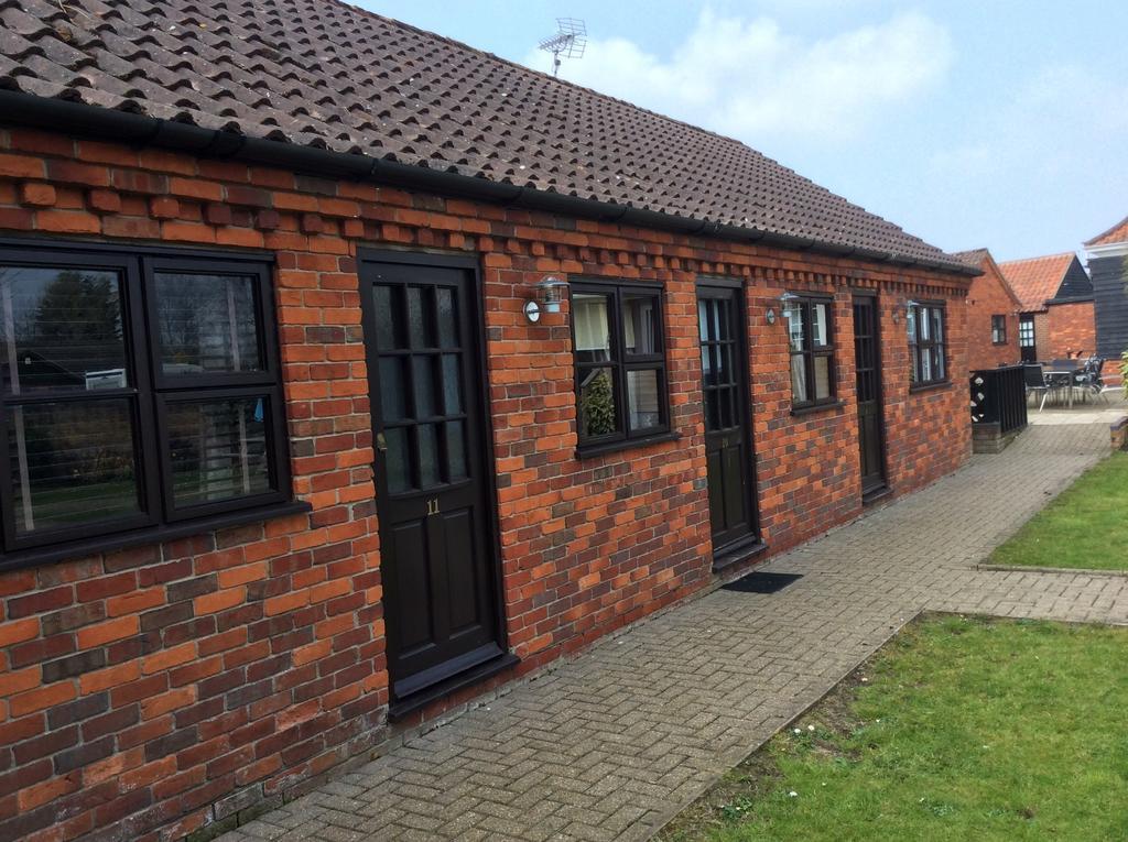 The Swan Motel, Gillingham Beccles Extérieur photo